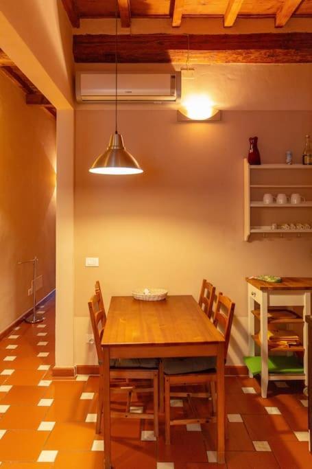 Apartment In San Frediano Area